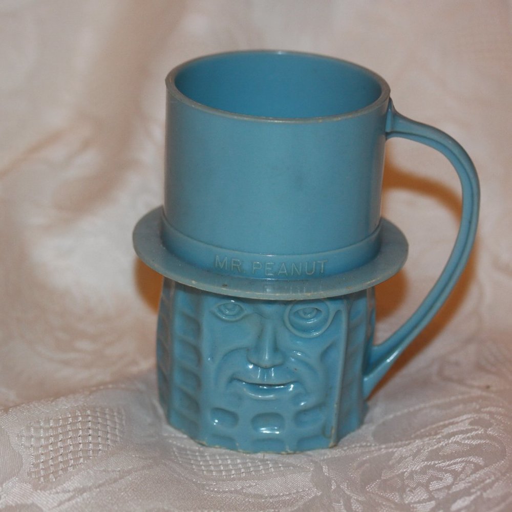 1960 Planters Mr.Peanuts Plastic Handled Drinking Cup Lt. Blue Vintage